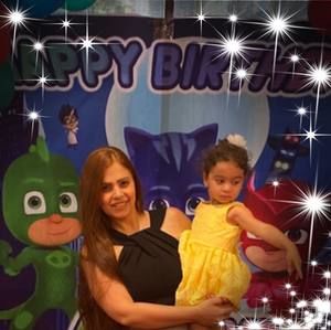 Meet your Posher, Mariam